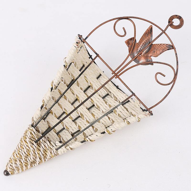 

1pc Triangle Wall Hanging Flower Basket, Khaki