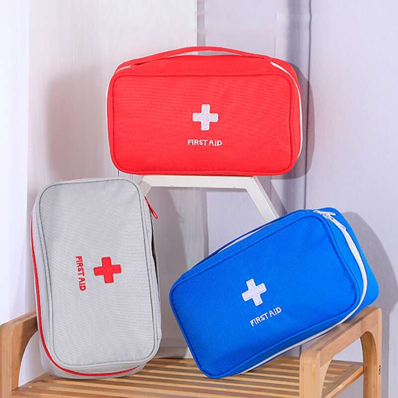 

1pc Random Medical Kit, Multicolor