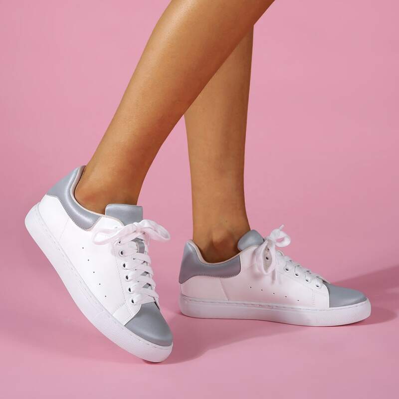 

Colorblock Lace-up Skate Shoes, White