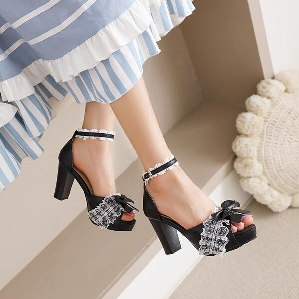 

Ruffle & Bow Decor Chunky Heeled Sandals, Black
