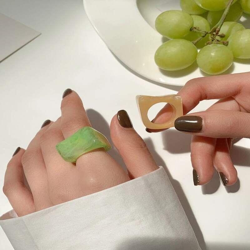 

2pcs Resin Ring, Multicolor