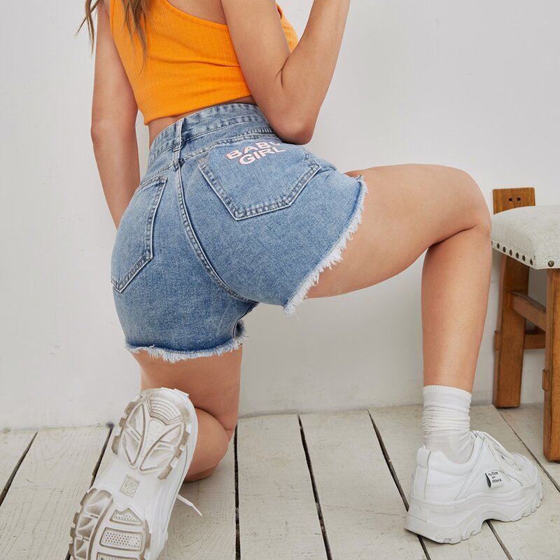 

High Waist Letter Graphic Denim Shorts, Light wash