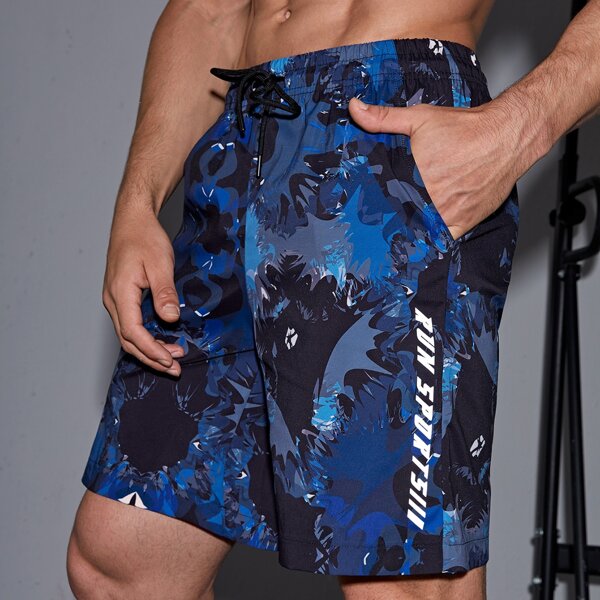 

Men Letter Graphic Drawstring Sports Shorts, Blue