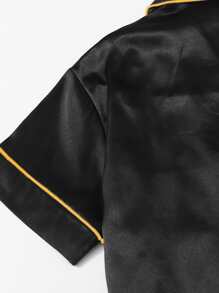 Bộ đồ ngủ satin cài nút phía trước có viền tương phản - màu đen - Xem 5