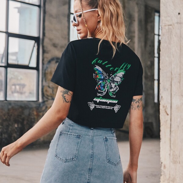 

Butterfly & Letter Graphic Tee, Black
