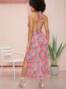 SHEIN Tropical Leaf Halter Crop Top & M-Slit Maxi Skirt Set - Multicolor - View 2