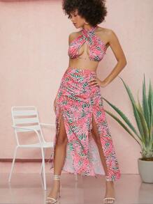 SHEIN Tropical Leaf Halter Crop Top & M-Slit Maxi Skirt Set - Multicolor - View 5