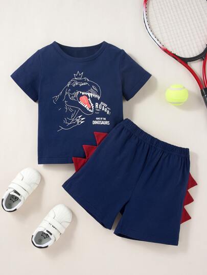 شورت مرقع مع تي شيرت بطباعة ديناصور للاولاد الصغار
