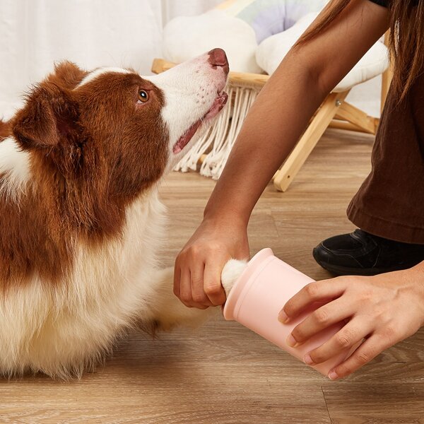 

1pc Pet Foot Washing Cup, Baby pink