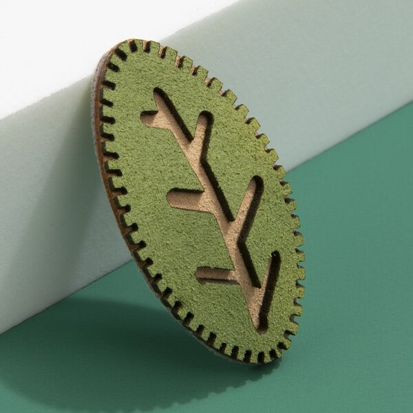 

Leaf Decor Hair Clip, Green