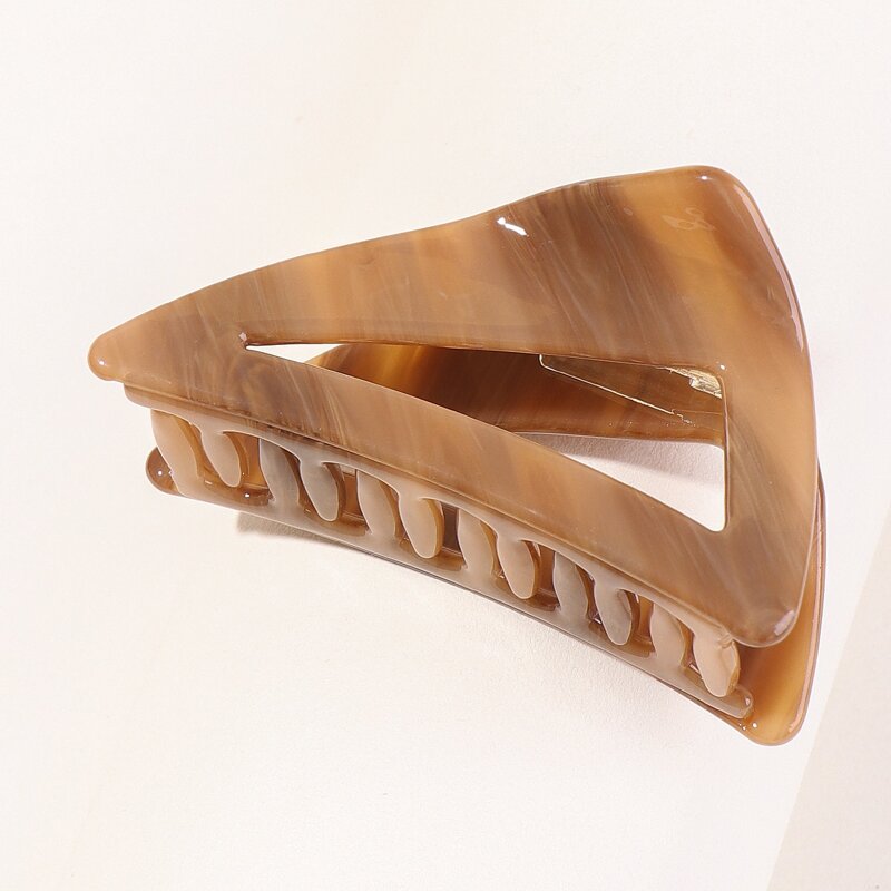 

Geometric Hair Claw, Coffee brown