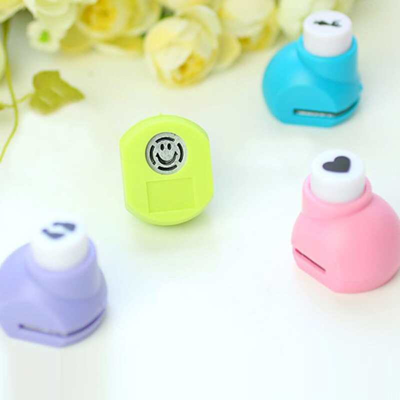 

1pc Random Cartoon Seal, Multicolor