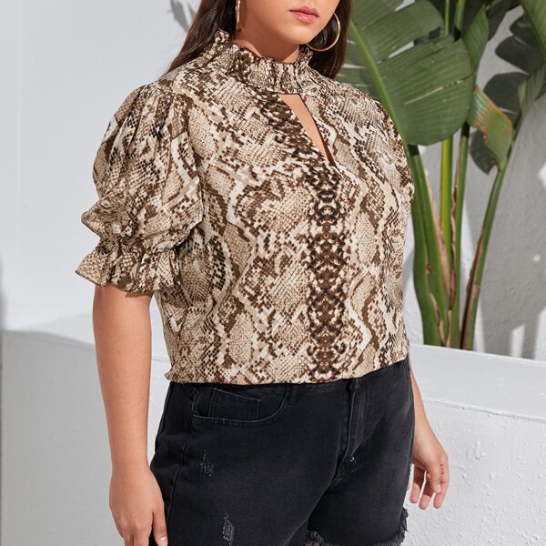 

Plus Snakeskin Shirred Neck Keyhole Front Flounce Sleeve Blouse, Multicolor