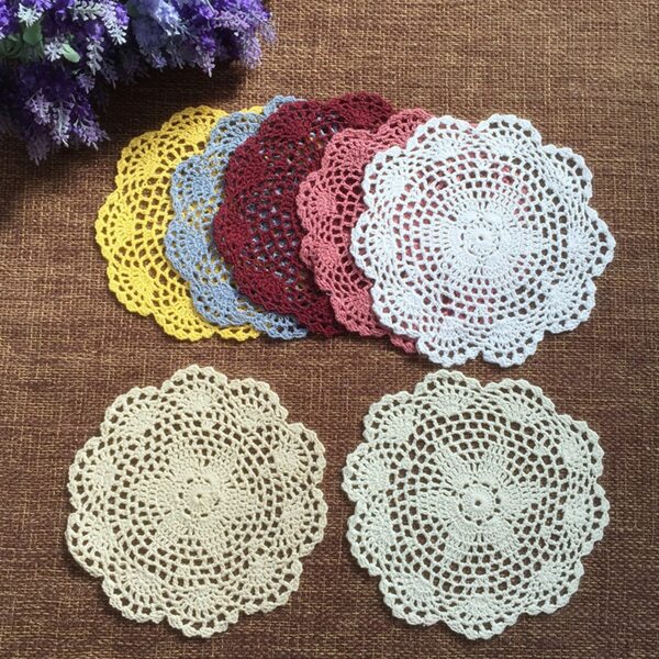 

1pc Random Round Knitted Hollow Placemat, Multicolor