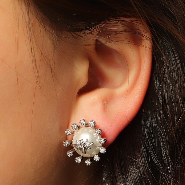 

Zircon Decor Stud Earrings, Silver