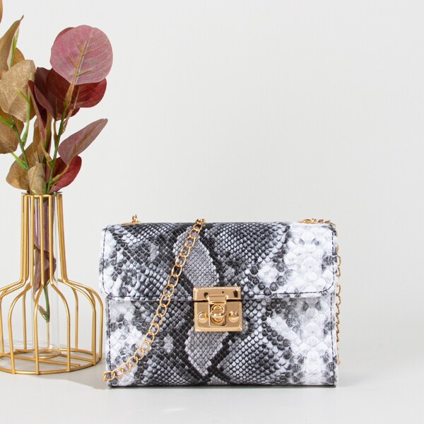 

Snakeskin Print Twist Lock Chain Bag, Grey