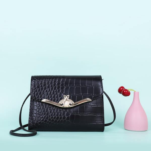 

Girls Croc Embossed Crossbody Bag, Black