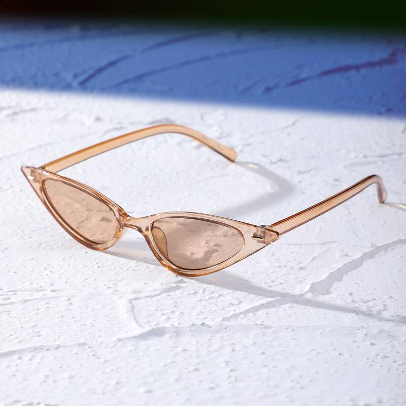 

Cat Eye Sunglasses