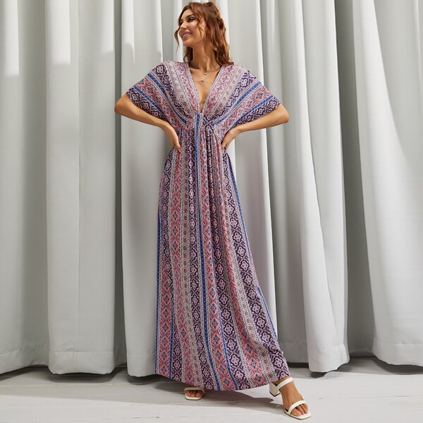 

Allover Print Batwing Sleeve Dress, Multicolor