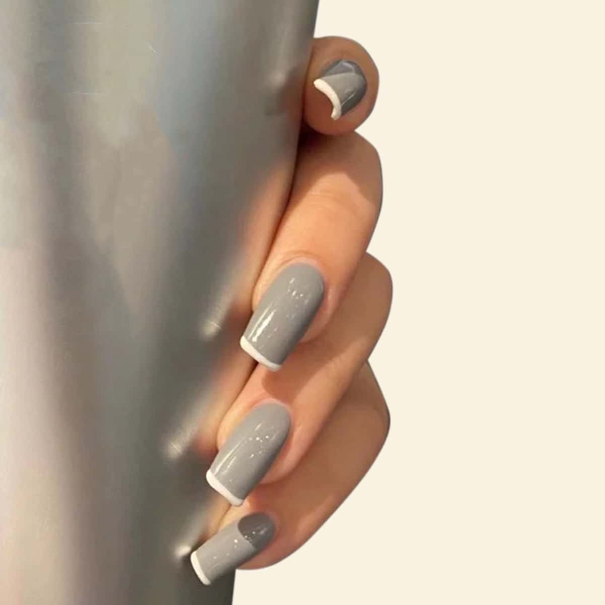 

24pcs Fake Nail & 1sheet Tape & 1pc Nail File, Grey