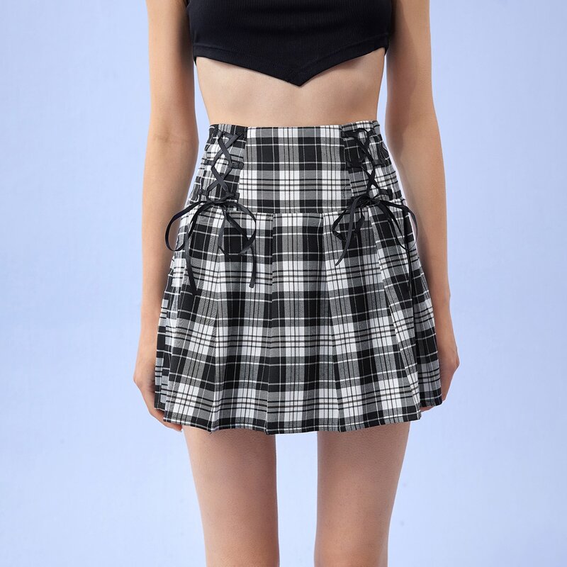 

Plaid Lace Up Pleated Skirt, Black and white
