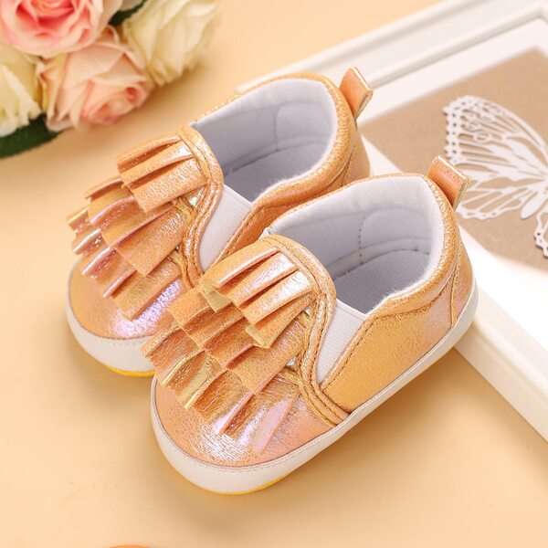 

Baby Girl Metallic Fringe Decor Slip On Flats, Gold