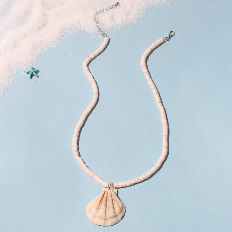 

Shell Pendant Necklace, White