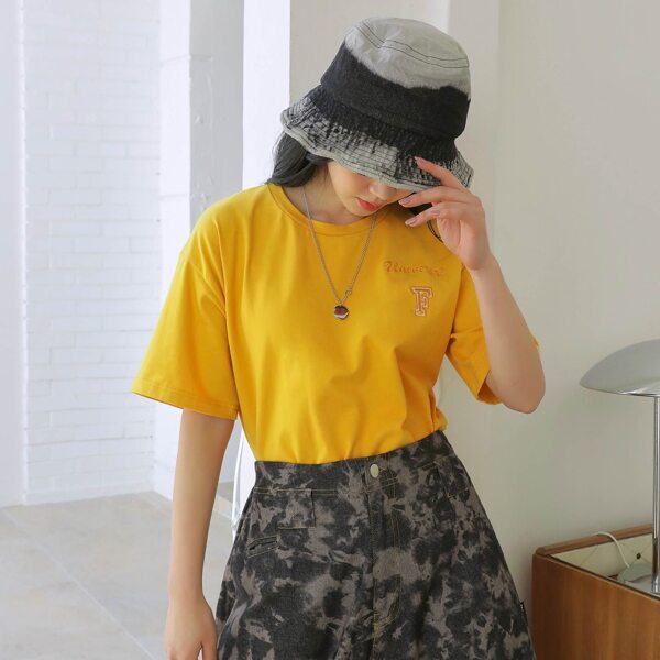 

Letter Embroidery Drop Shoulder Tee, Yellow