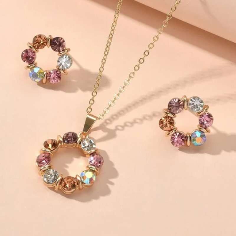 

3pcs Rhinestone Stud Earrings & Necklace, Gold