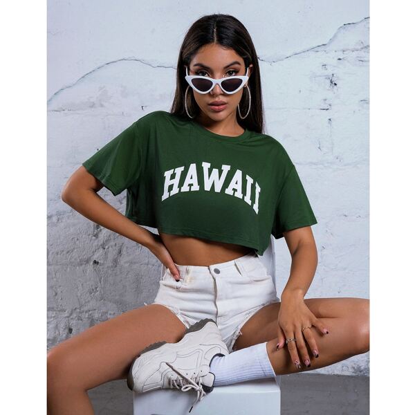 

Letter Graphic Crop Tee, Green