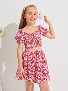 SHEIN 女孩泡泡袖前扭結打褶小碎花上衣和半身裙套裝 - 紅色 - 查看 1