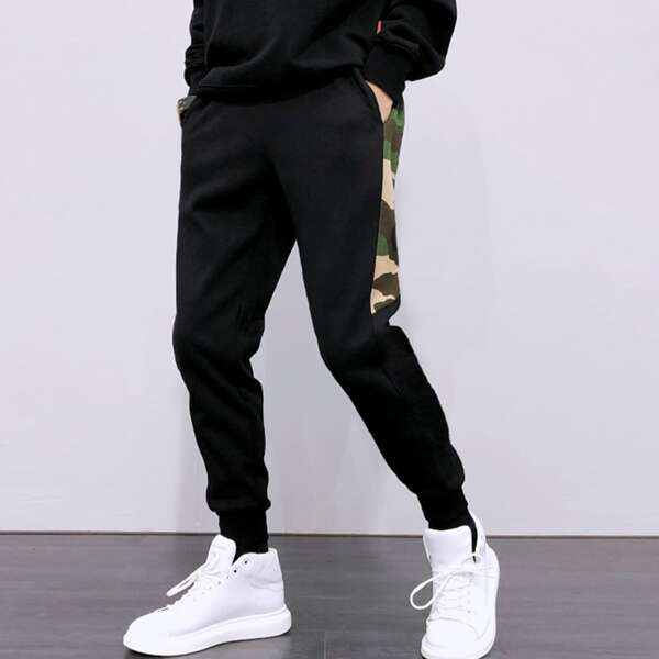 

Men Camo Panel Drawstring Waist Sweatpants, Black