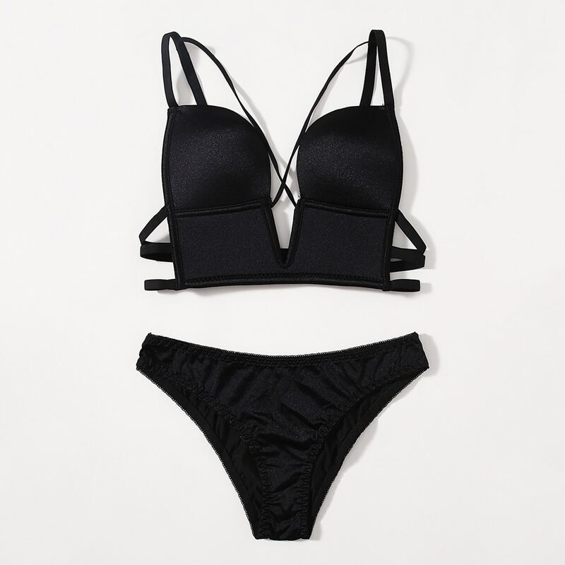 

Solid Harness Lingerie Set, Black