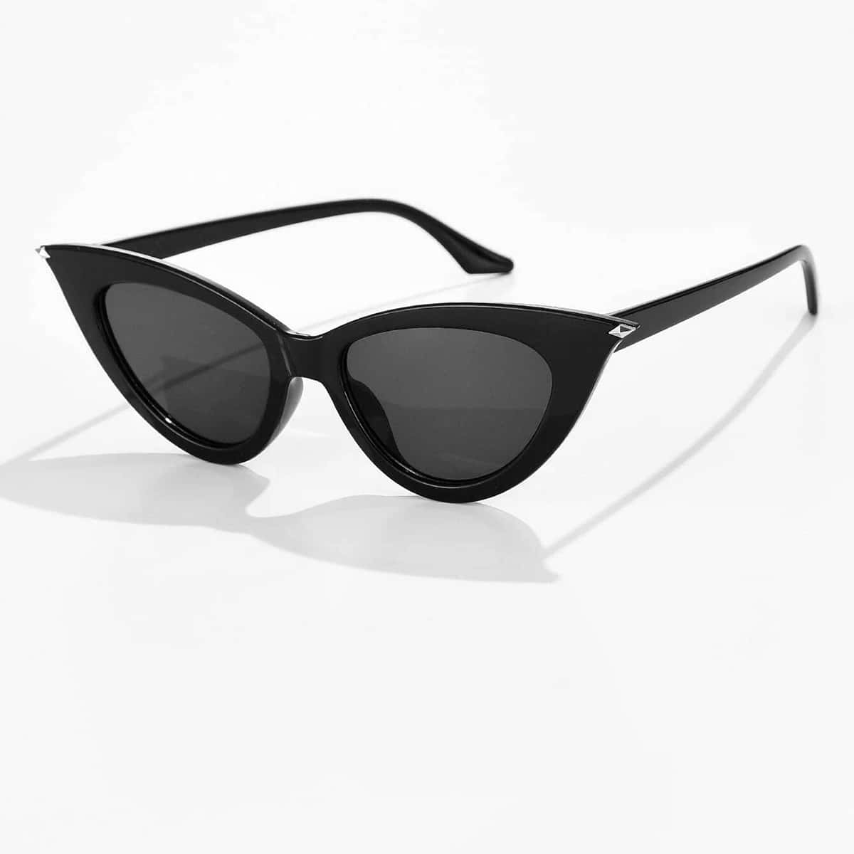 

Cat Eye Sunglasses