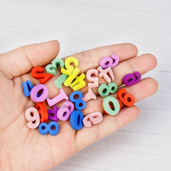 

100pcs Random Wooden Number Decoration, Multicolor