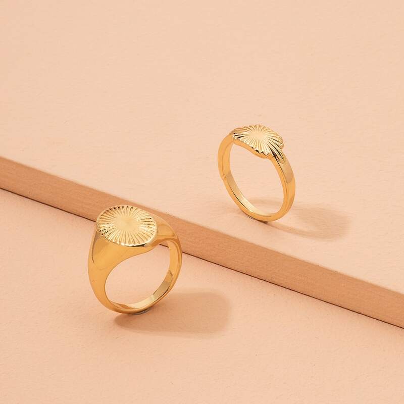 

2pcs Geo Engraved Ring, Gold