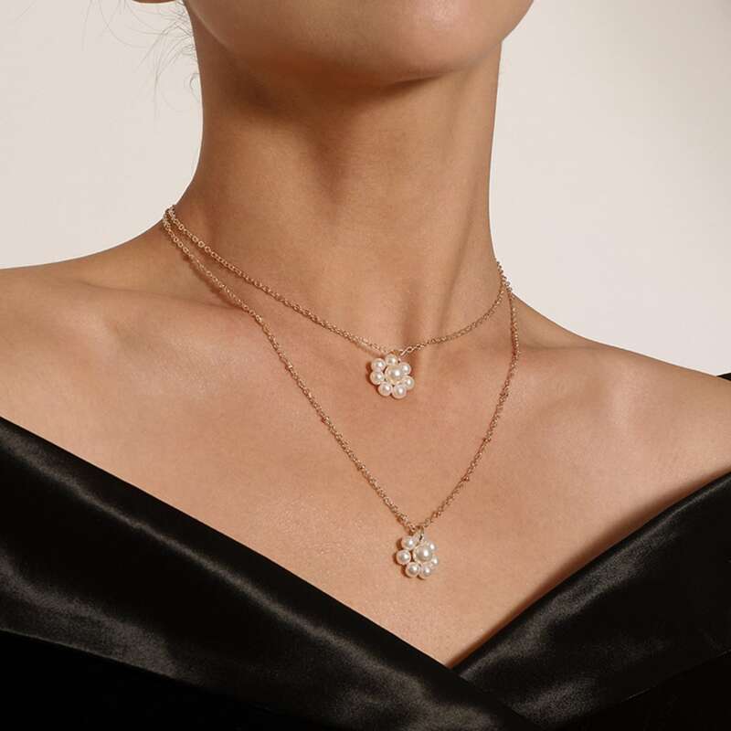 

1pc Faux Pearl Double Layered Necklace, Gold