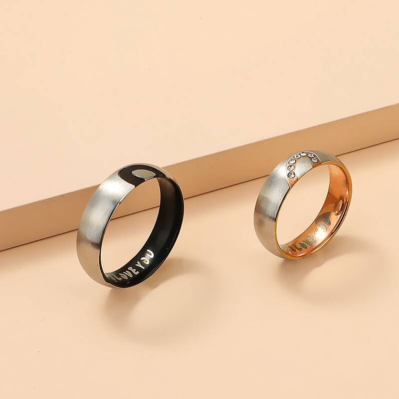 

2pcs Letter Graphic Ring, Multicolor