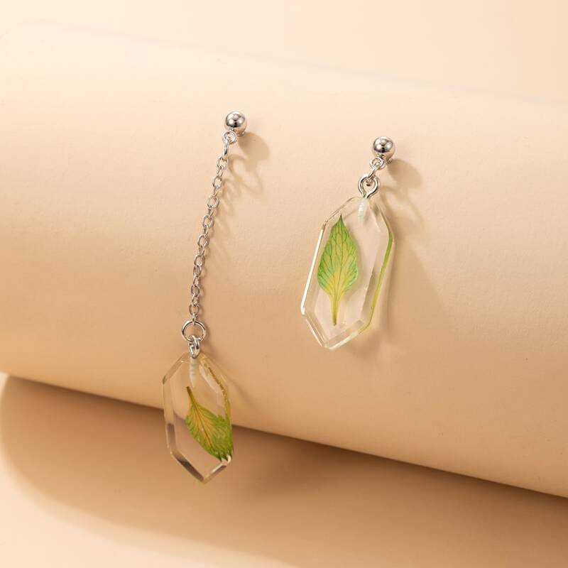 

Leaf Charm Asymmetrical Earrings, Green