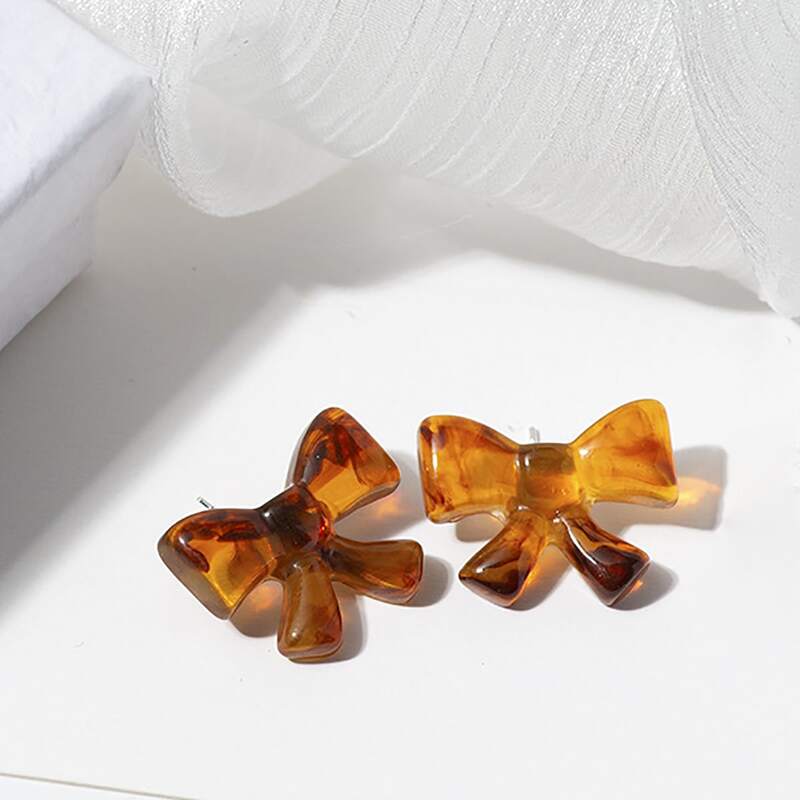 

Bow Decor Stud Earrings, Brown