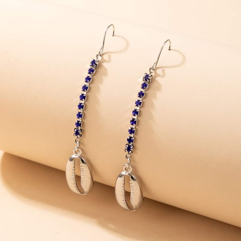 

Shell Shaped Charm Earrings, Silver