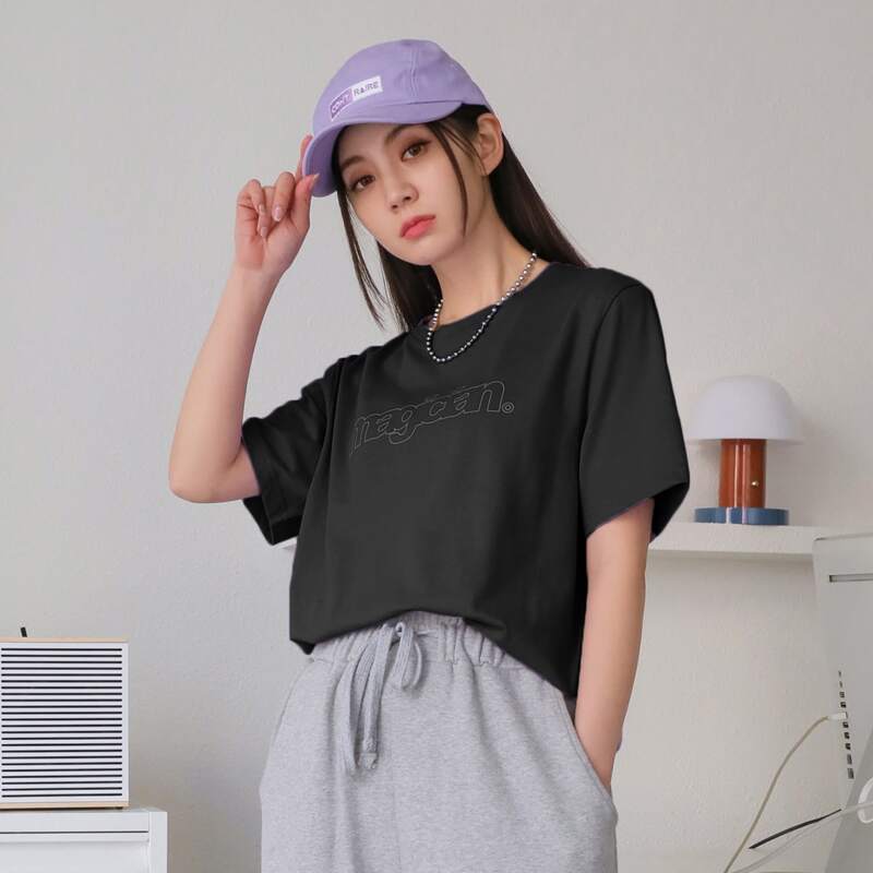

Letter Graphic Round Neck Tee, Black
