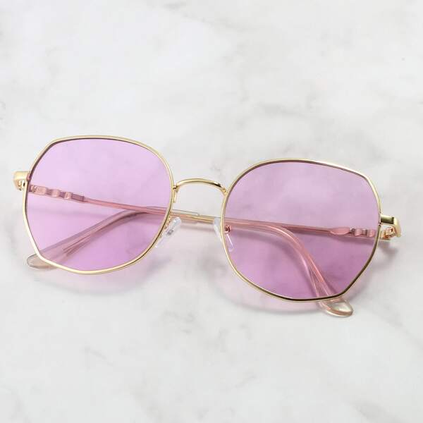 

Metal Frame Tinted Lens Sunglasses