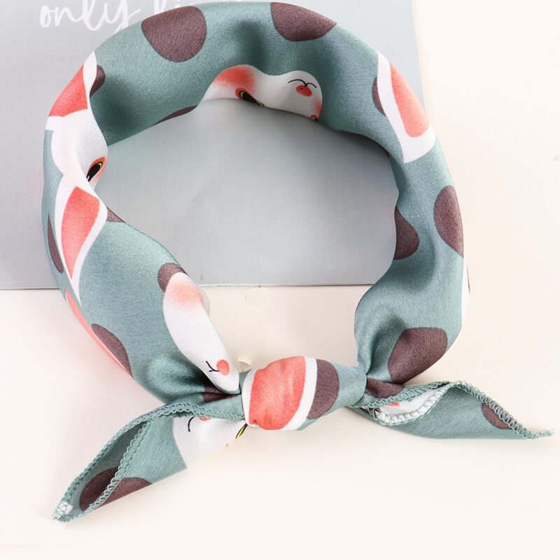 

Cartoon Rabbit Graphic Scarf, Multicolor