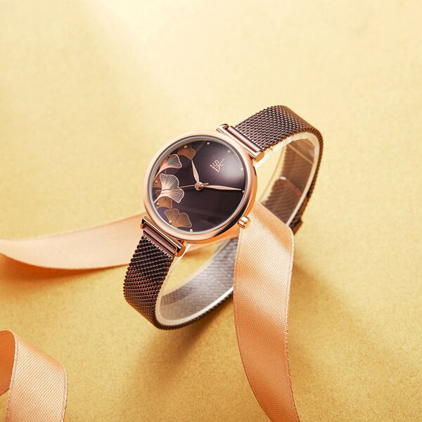 

Ginkgo Leaf Pattern Dial Mesh Strap Quartz Watch