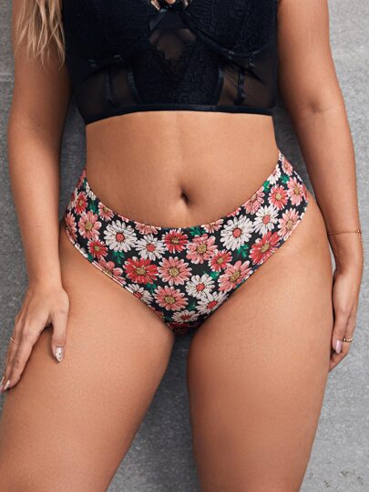 سروال داخلي مقاس كبير بطباعة زهر