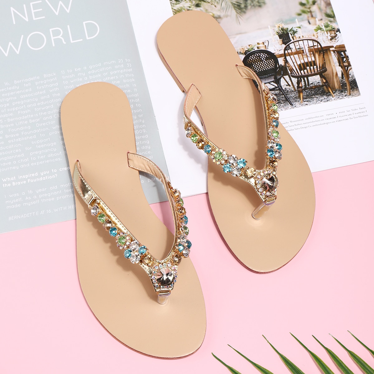 Вьетнамки со стразами