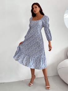 Aveloria 小碎花荷葉邊下擺女僕風洋裝