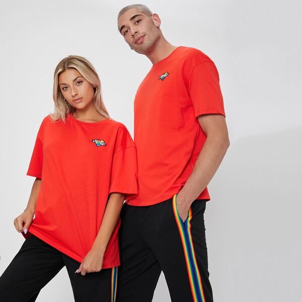 

1 PC Heart Embroidery Tee, Red