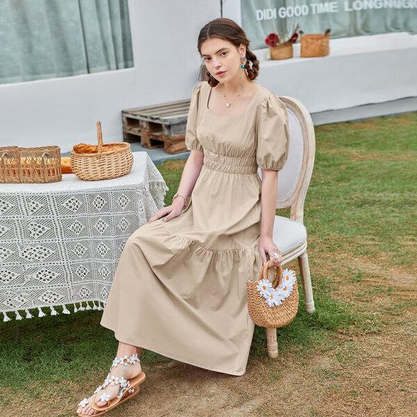 

Solid Sweetheart Neck Puff Sleeve Shirred Dress, Apricot